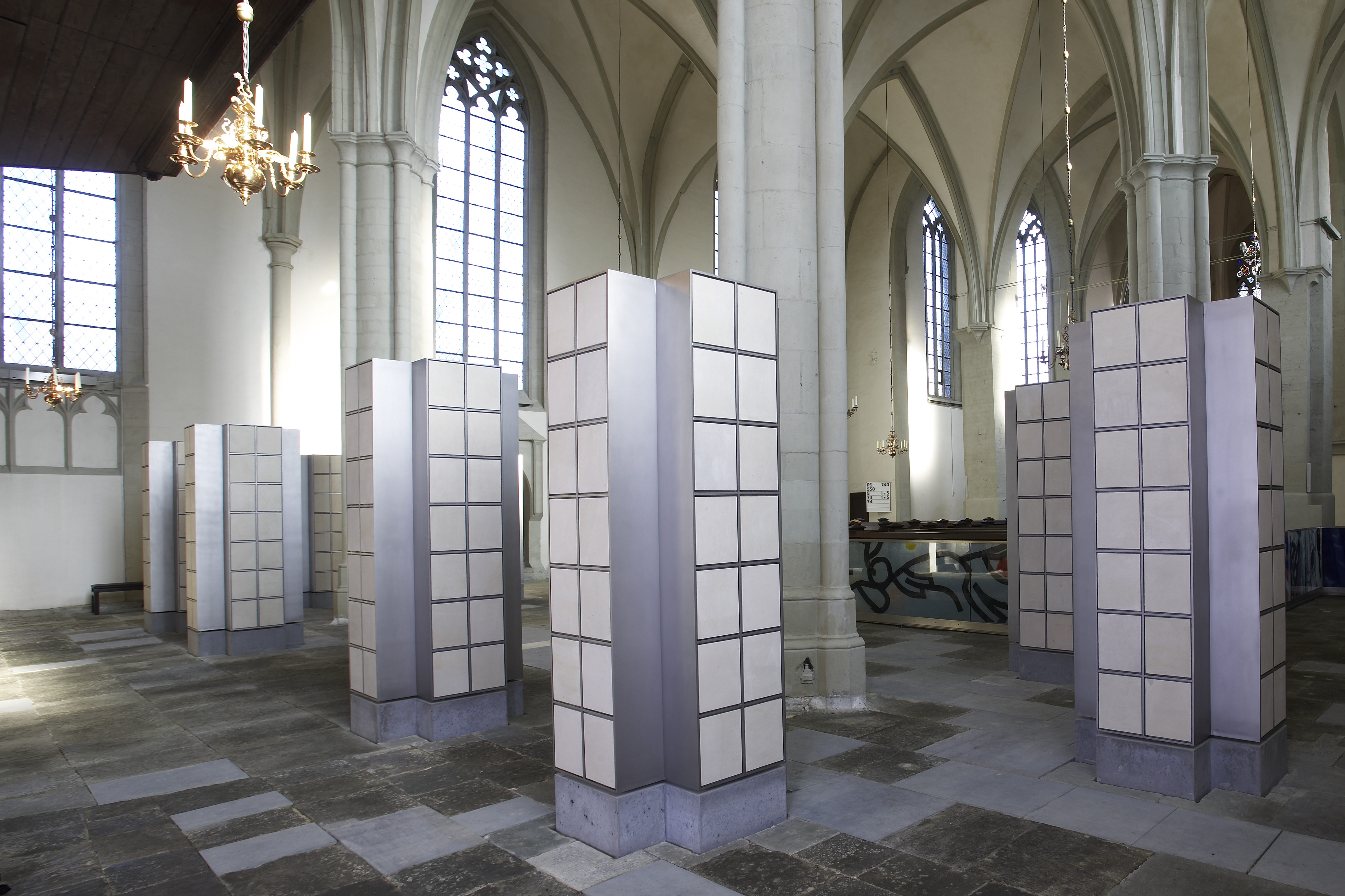 pauli_urnen.jpg pauli_urnen.jpg